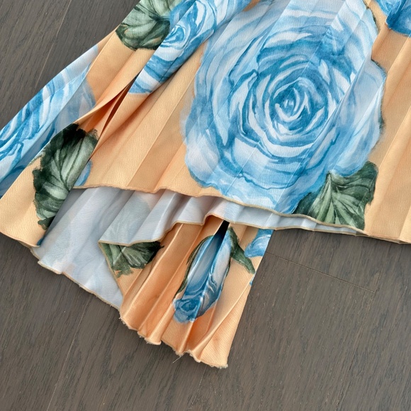 L'IDEE Boheme Yellow Floral Pleated Gown Maxi Dress Halter - Size US 6 - Picture 8 of 8